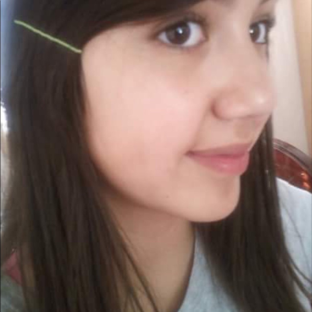 Meet your Posher, Nathalie